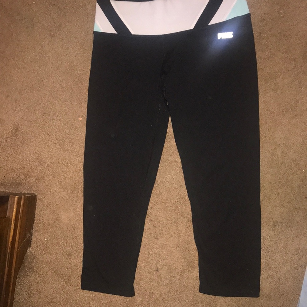 PINK cropped yoga pants